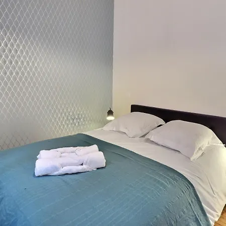 Daire Le Logis De Madeleine - Ideal Couple / Solo - Coeur De La - Proche Gare Troyes