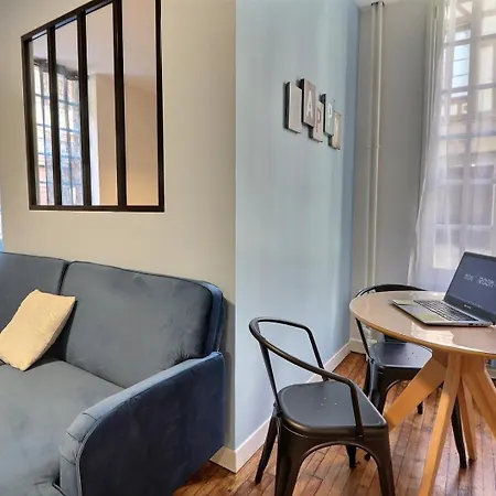 Le Logis De Madeleine - Ideal Couple / Solo - Coeur De La - Proche Gare Daire *