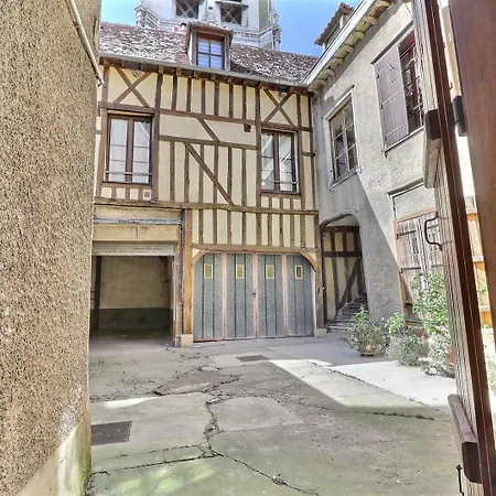 Daire Le Logis De Madeleine - Ideal Couple / Solo - Coeur De La - Proche Gare Troyes