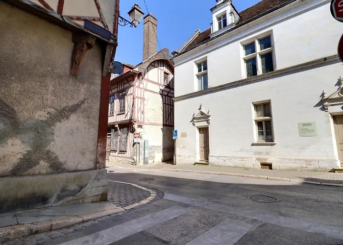 Le Logis De Madeleine - Ideal Couple / Solo - Coeur De La - Proche Gare 公寓 特鲁瓦